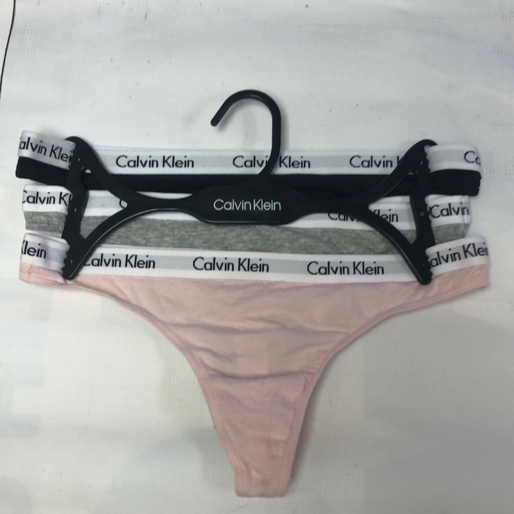 Calvin Klein Thong Set